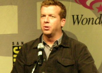 Sports Illustrated swimsuit model Hunter McGrady announces birth of daughter